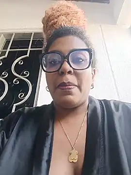 ELLA_KELLYn Live XXX chat