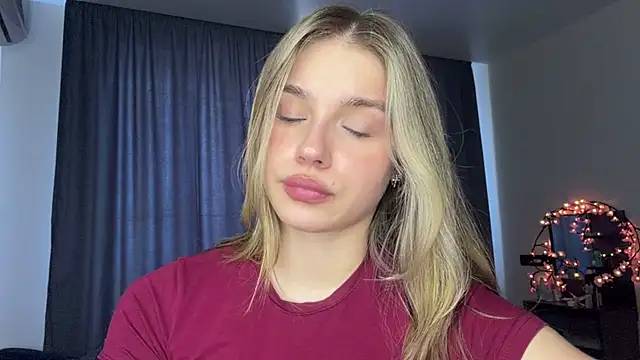 EarthaStinett's Live XXX Chat