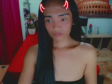 xAsianTOPModelx élő XXX-chatje
