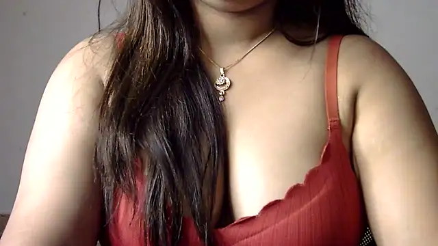 Gujjugirl1's Live XXX Chat