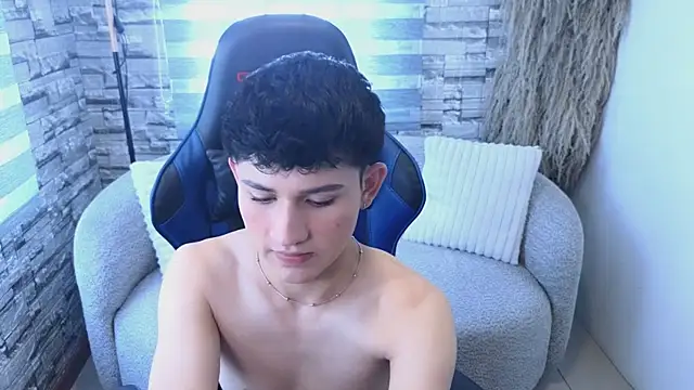 Онлайн чат XXX apolovg