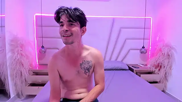 Luna_and_Axell Chat XXX in diretta