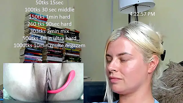 Živý XXX chat queenofthenighttt