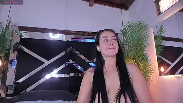 emily-foxn Live XXX chat