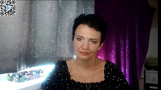 HotMamaQueen234 – Live XXX-chat