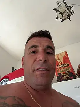 RhinalSquad Adlı Modelin Canlı XXX Sohbeti
