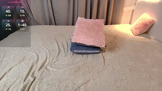 hikom1ko's Live XXX Chat