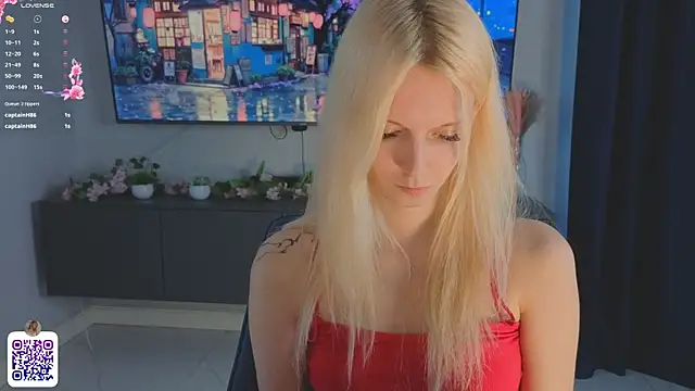دردشة JuanaSumma الجنسية المباشرة