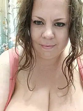 Ginabig's Live XXX Chat