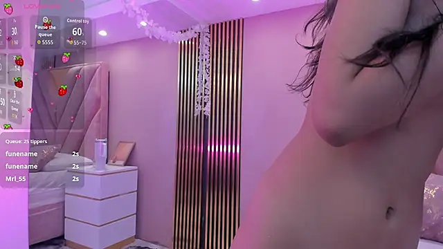 chloe_larson Live XXX-Chat