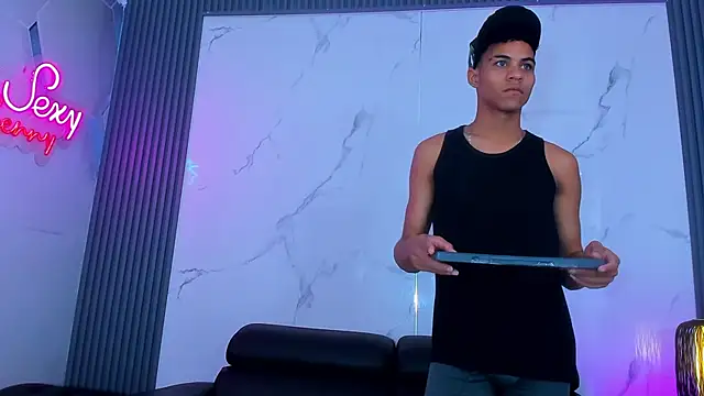Chat XXX ao vivo de Kleyn_black