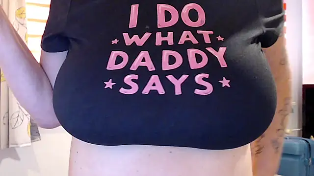 Alexie33's Live XXX Chat