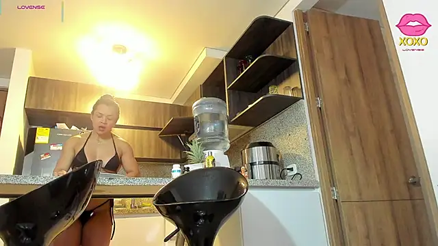 XXX chat uživo modela Bessie32