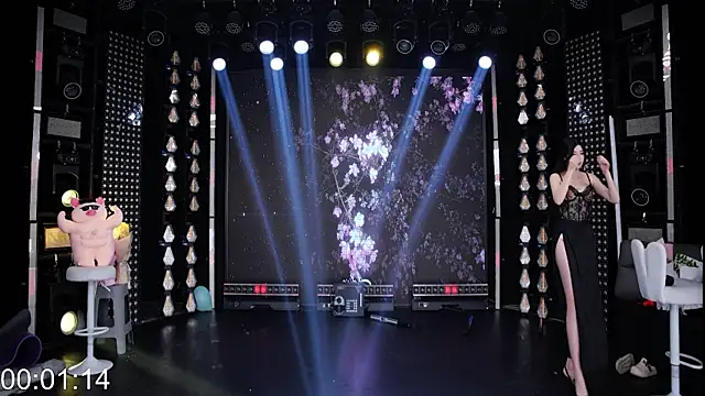 BTC-01 라이브 XXX 채팅