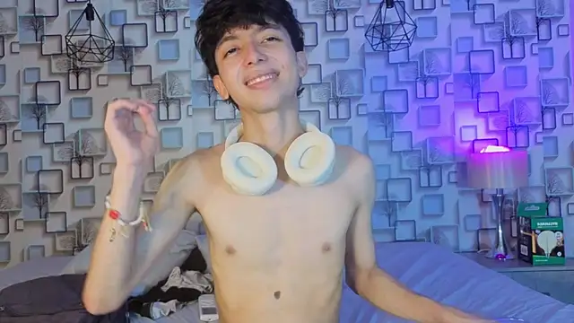 Twink_Sebas7 Live XXX Chat