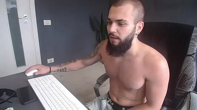 Chat XXX ao vivo de OscarWillss
