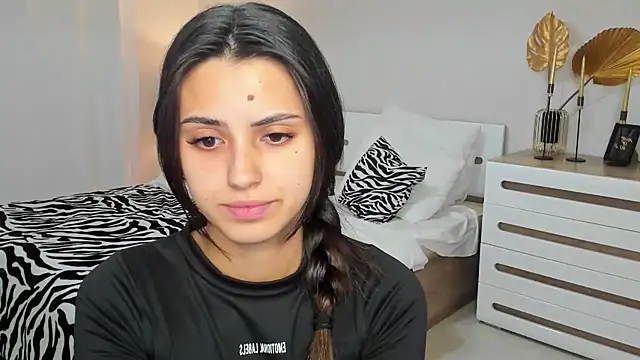 Jasmine_Stewart Obrolan Langsung XXX