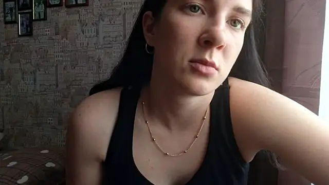 MoroseViki's Live XXX Chat