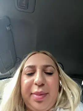 xLexi Chat XXX live