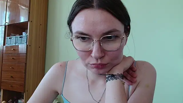 LooveELLYx: онлайн-секс-чат