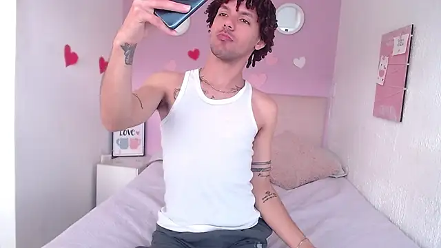 Chat +18 de Miss_Glory ao vivo