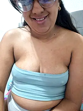 ZaidaWet's Live XXX Chat