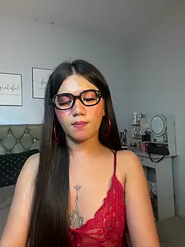 Chatroom XXX en direct de JassmineLove