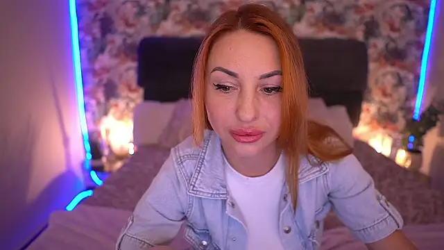 XXX chat uživo modela KristiiMax