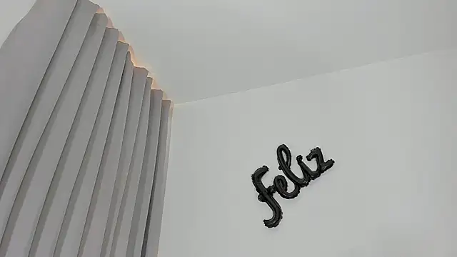 Austin_Bitch 即時 XXX 聊天