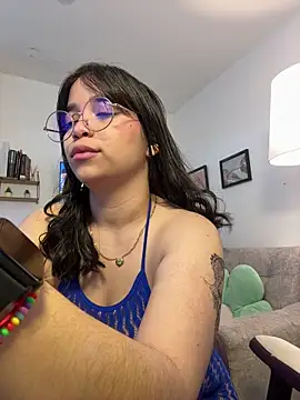 Živý XXX chat tati_reyess