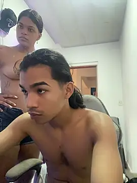 RoomExotic11's Live XXX Chat
