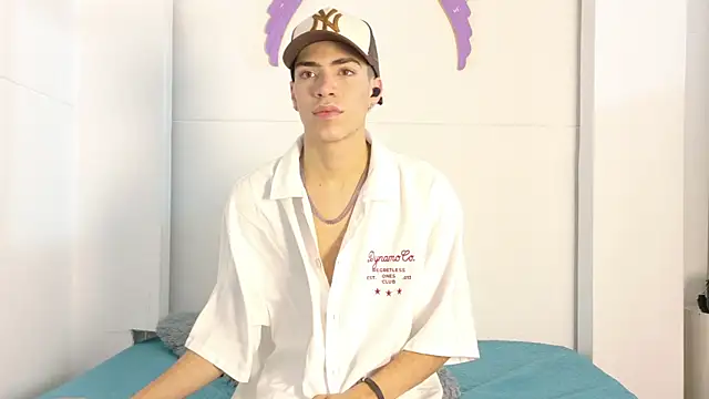Monyel_Blake Live XXX-chat