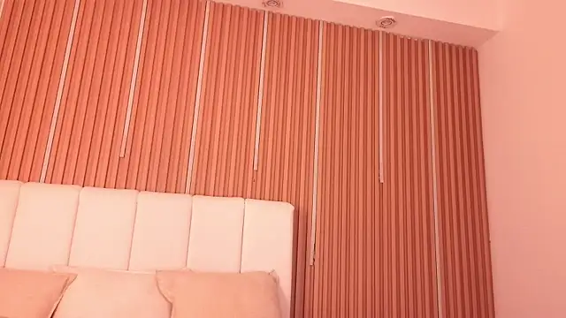 Chat +18 de KimSensual_ ao vivo