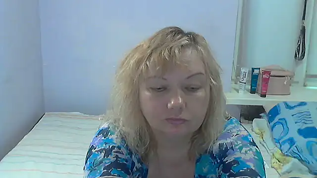 Lusi-777's Live XXX Chat