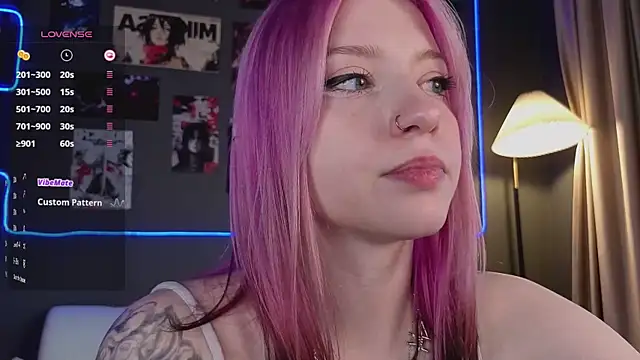 arielabradberry Adlı Modelin Canlı XXX Sohbeti