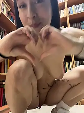 Chat +18 de Holly_Play ao vivo