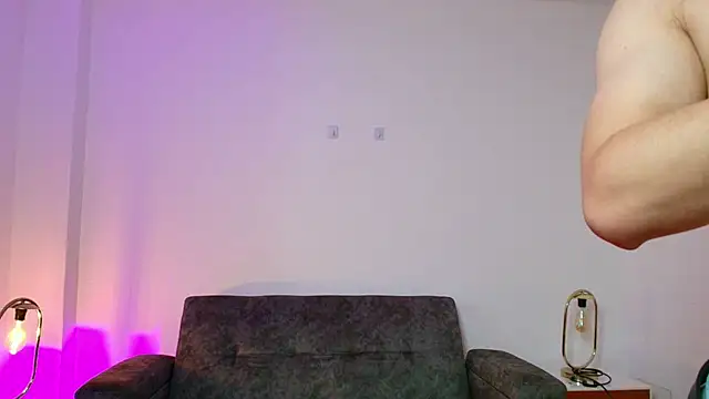 XXX chat uživo modela Alexander_Connor