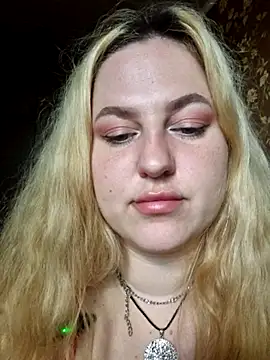 LianaJu – Naživo XXX chat
