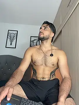 Maximiliano_ford 即時 XXX 聊天