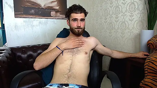 KyloEast's Live XXX Chat