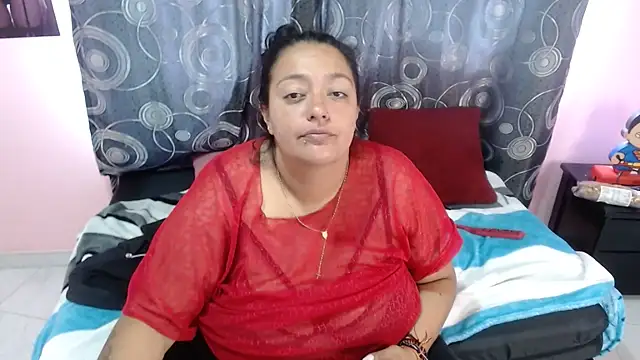 FabritziAPiel live XXX chat