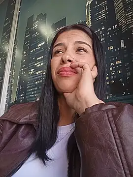 دردشة Nathaly_12 الجنسية المباشرة