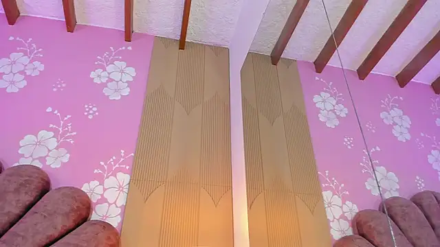 violetsmith1_のライブXXXチャット