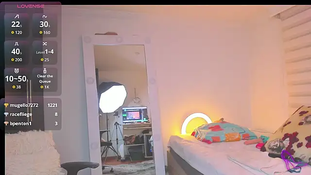 SharonVelvet's Live XXX Chat