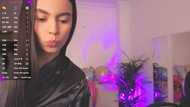 Aleejaa__'s Live XXX Chat