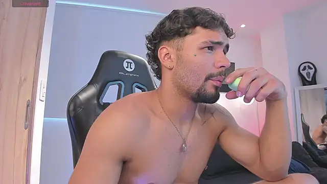 دردشة justin_lenox الجنسية المباشرة