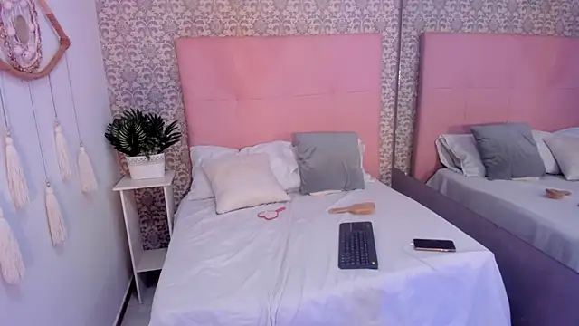 Živý XXX chat Honey_Hex_