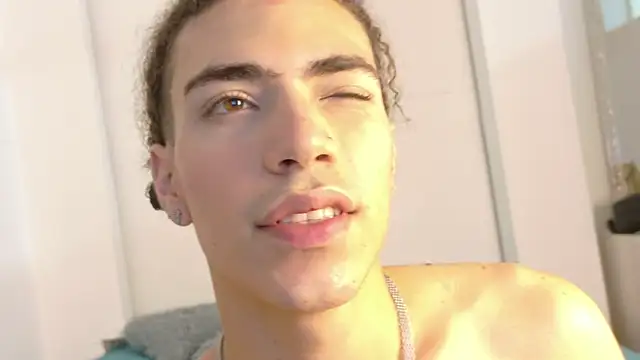 Онлайн чат XXX Monyel_Blake