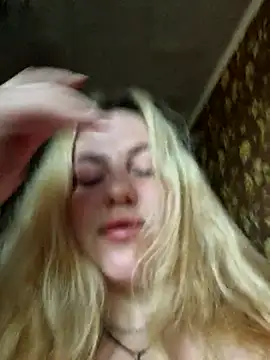 LianaJu's Live XXX Chat