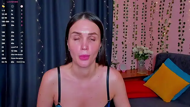 Chat XXX Live cross_the_line